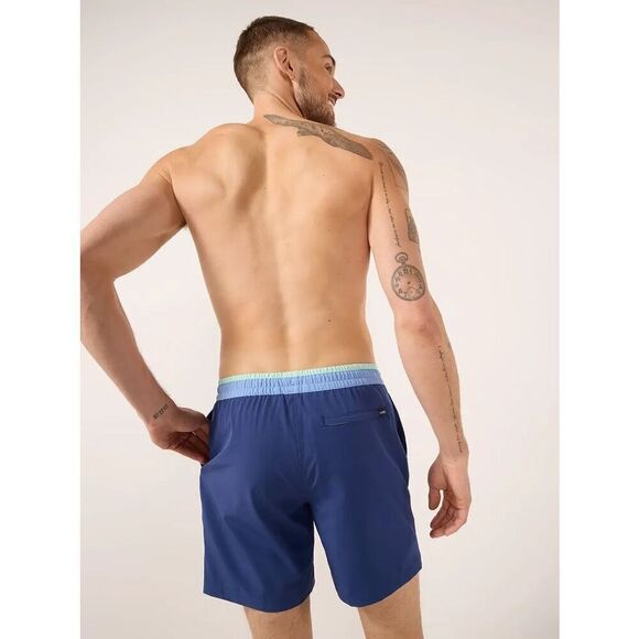 SOLD NWOT Chubbies Men’s The True Blues Classic Swim Trunk 7” Size XXL - Picture 2 of 6